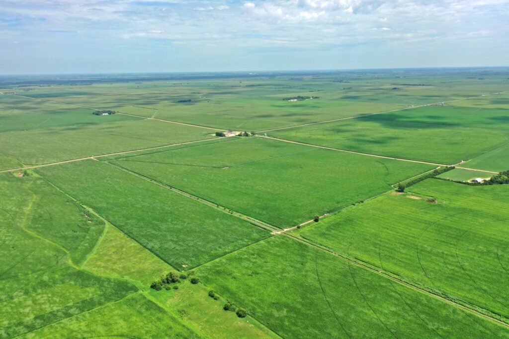 Pivot-irrigated cropland in Phelps County, Nebraska